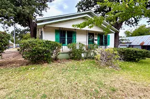 2109 E 12th St, Austin, TX 78702 - Photo 2