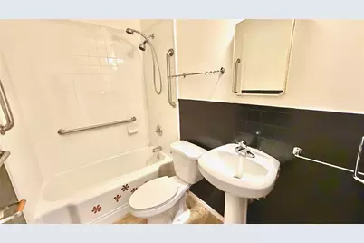 2109 E 12th Street, Austin, TX 78702 - Photo 18