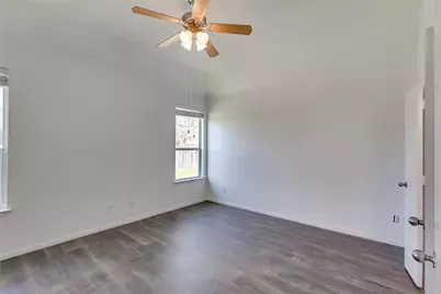 149 Bobbin Cove, Kyle, TX 78640 - Photo 16