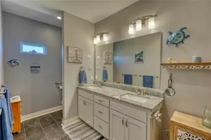 202 Rio Llano Dr W, Llano, TX 78643 - Photo 14