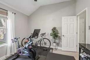 10204 Wind Cave Trail, Austin, TX 78747 - Photo 26