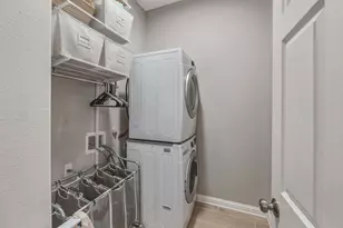 10204 Wind Cave Trail, Austin, TX 78747 - Photo 30