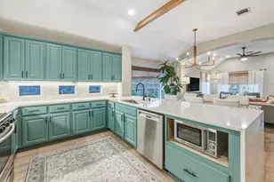 10204 Wind Cave Trail, Austin, TX 78747 - Photo 8