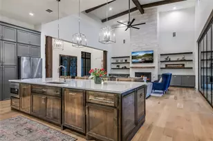207 Gwendolyns Trl, Wimberley, TX 78676 - Photo 10