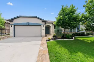 509 Davis Mountain Cir, Georgetown, TX 78633 - Photo 2