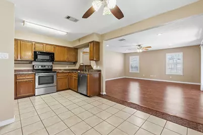 12709 Shady Acres Drive, Buda, TX 78610 - Photo 10