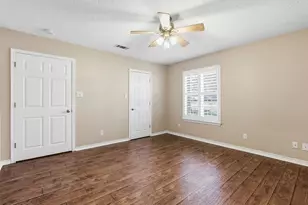 12709 Shady Acres Dr, Buda, TX 78610 - Photo 18