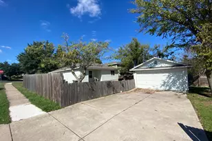 11901 Briarcreek Loop, Manor, TX 78653 - Photo 16