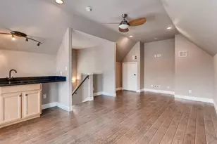 906 Juniper St, Austin, TX 78702 - Photo 24