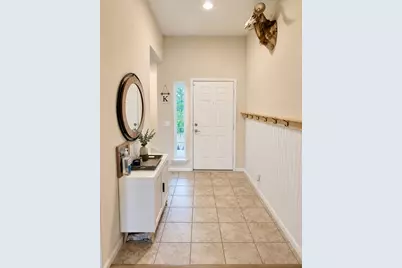 107 Jim Dandy Drive, Elgin, TX 78621 - Photo 2