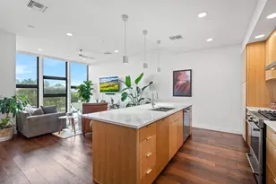 1322 E 12th St, Austin, TX 78702 - Photo 2