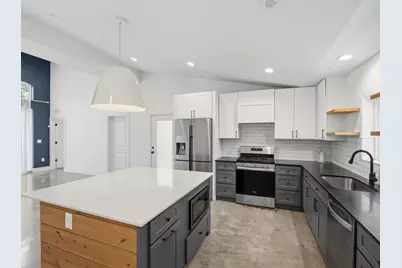 5005 Lott Avenue #2, Austin, TX 78721 - Photo 6