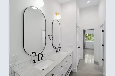 5005 Lott Avenue #2, Austin, TX 78721 - Photo 14