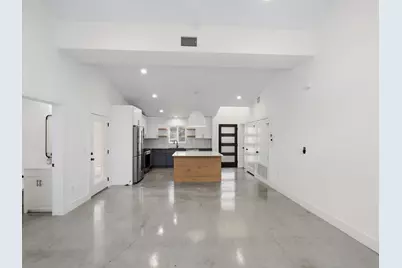 5005 Lott Avenue #2, Austin, TX 78721 - Photo 8