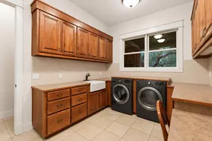 23426 Oscar Rd, Spicewood, TX 78669 - Photo 16