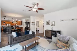 415 Angel Fire Rd, Dripping Springs, TX 78620 - Photo 6