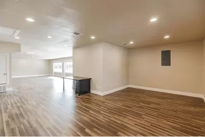 201 Taylor Street, Hutto, TX 78634 - Photo 4
