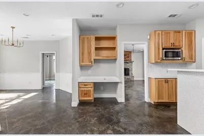 2203 Lindell Avenue, Austin, TX 78704 - Photo 10