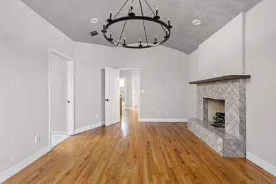 2203 Lindell Avenue, Austin, TX 78704 - Photo 20