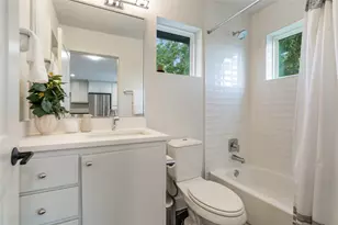 1306 Navasota St, Austin, TX 78702 - Photo 36
