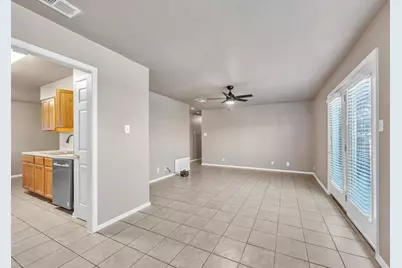 5725 Alsace Trail, Austin, TX 78724 - Photo 4