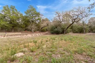 135 Huskey Trail, Paige, TX 78659 - Photo 20