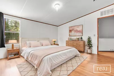 135 Huskey Trail, Paige, TX 78659 - Photo 14