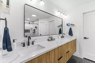 3301 Western Dr, Austin, TX 78745 - Photo 18