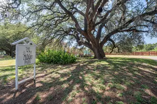 2208 Melissa Oaks Ln, Austin, TX 78744 - Photo 24