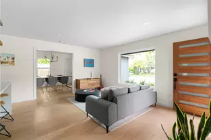 2105 Brunswick Dr, Austin, TX 78723 - Photo 6