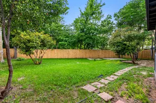 2105 Brunswick Dr, Austin, TX 78723 - Photo 32
