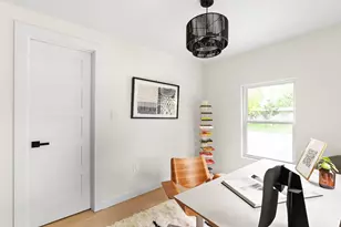2105 Brunswick Dr, Austin, TX 78723 - Photo 14