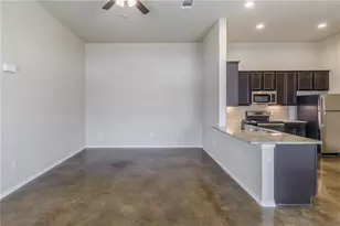 153 Samuel Dr, Buda, TX 78610 - Photo 10