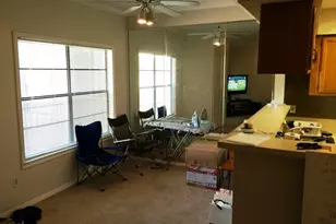 915 W 23rd St, Austin, TX 78705 - Photo 4