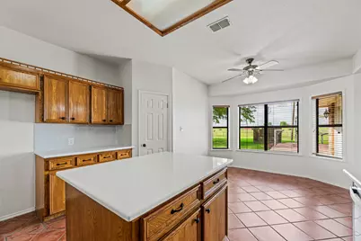 11077 County Road 440, Thorndale, TX 76577 - Photo 14