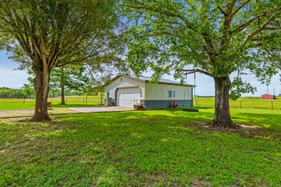 11077 County Road 440, Thorndale, TX 76577 - Photo 36