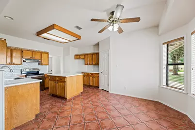 11077 County Road 440, Thorndale, TX 76577 - Photo 10