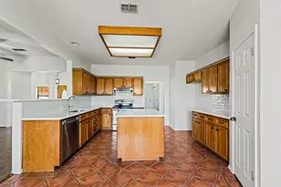 11077 Co Rd 440, Thorndale, TX 76577 - Photo 12