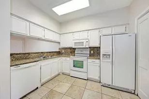 2901 San Jacinto Blvd, Austin, TX 78705 - Photo 4