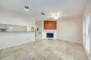 2901 San Jacinto Blvd, Austin, TX 78705 - Photo 2