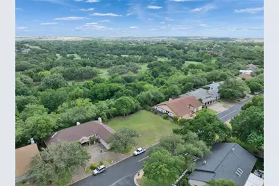 10305 La Costa Drive, Austin, TX 78747 - Photo 14