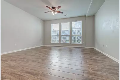 8816 Blaze Drive, Austin, TX 78747 - Photo 6