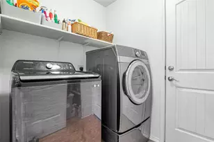 8936 Milton Lease Dr, Austin, TX 78747 - Photo 14