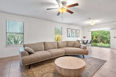 8936 Milton Lease Drive, Austin, TX 78747 - Photo 2