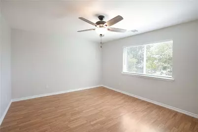 214 Lizzie Street #B, Taylor, TX 76574 - Photo 12