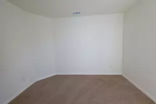 2002 W 2nd St, Taylor, TX 76574 - Photo 10