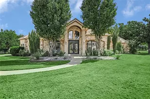100 Dovetail Ln, Georgetown, TX 78628 - Photo 2