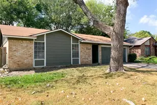11640 Parkfield Dr, Austin, TX 78758 - Photo 2
