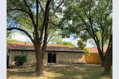 11640 Parkfield Drive, Austin, TX 78758 - Photo 20