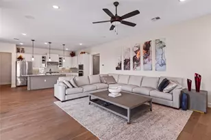 2000 Mazarro Dr, Leander, TX 78641 - Photo 12